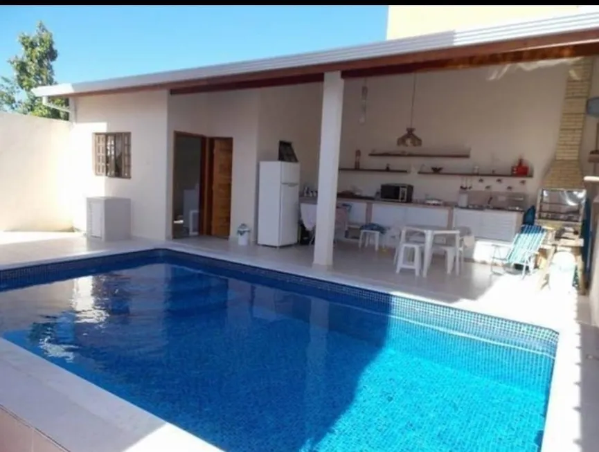 Foto 1 de Casa com 3 Quartos à venda, 134m² em ARPOADOR, Peruíbe