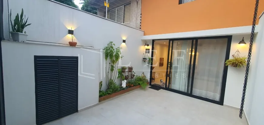 Foto 1 de Casa com 2 Quartos à venda, 130m² em Planalto Paulista, São Paulo