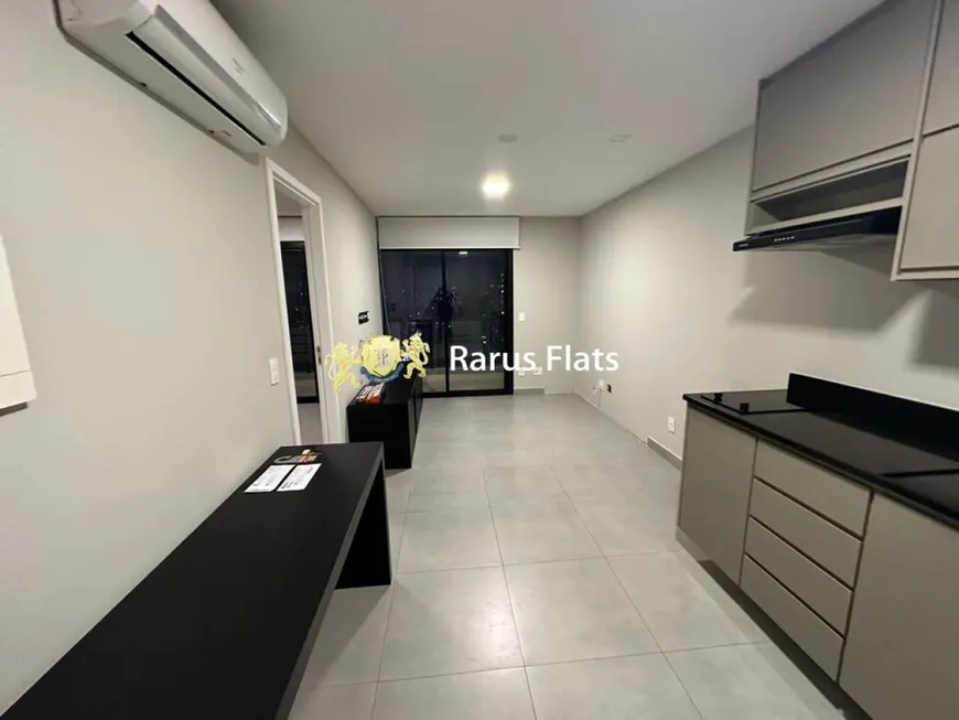 Foto 1 de Flat com 1 Quarto à venda, 42m² em Campo Belo, São Paulo