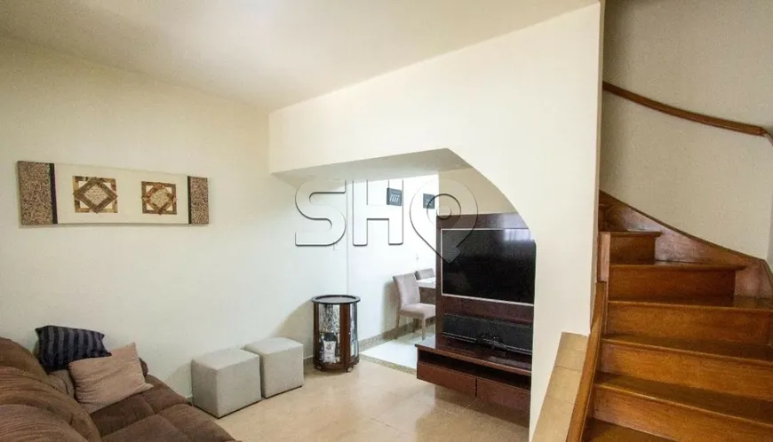 Foto 1 de Sobrado com 3 Quartos à venda, 120m² em Barra Funda, São Paulo