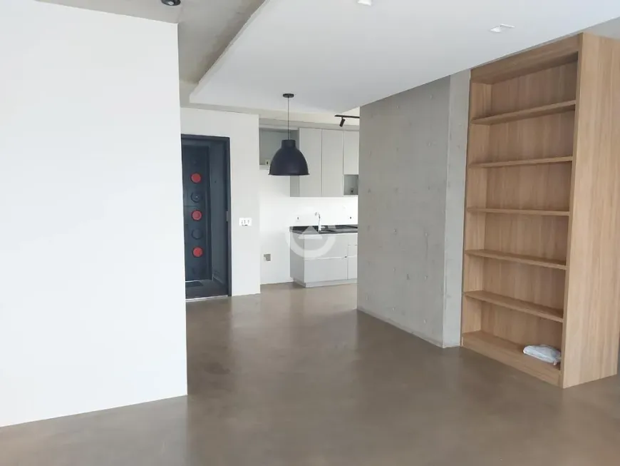 Foto 1 de Apartamento com 1 Quarto à venda, 70m² em Cambuí, Campinas