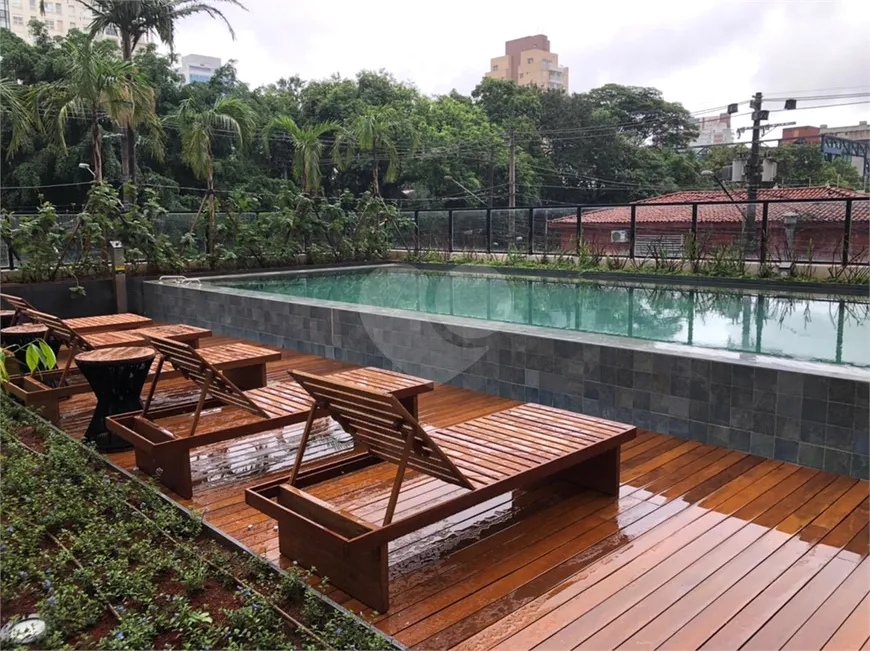 Foto 1 de Apartamento com 3 Quartos para venda ou aluguel, 206m² em Vila Olímpia, São Paulo