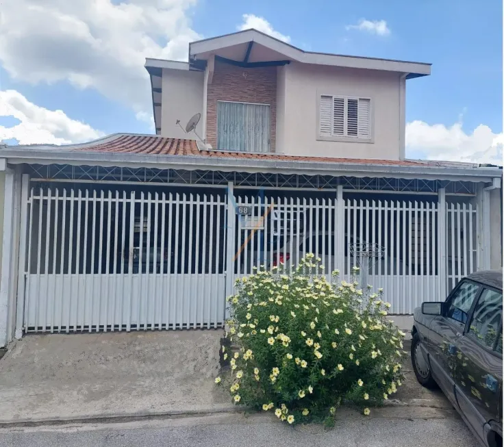 Foto 1 de Casa com 3 Quartos à venda, 300m² em Bosque dos Eucaliptos, São José dos Campos