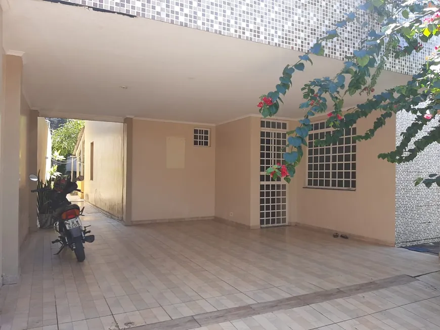 Foto 1 de Casa com 4 Quartos à venda, 300m² em Santa Etelvina, Manaus