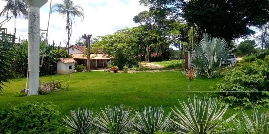 Foto 1 de Fazenda/Sítio à venda, 90000m² em Zona Rural, Bom Despacho