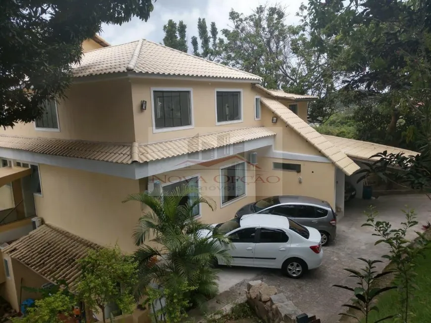 Foto 1 de Casa de Condomínio com 4 Quartos à venda, 300m² em Maceió, Niterói