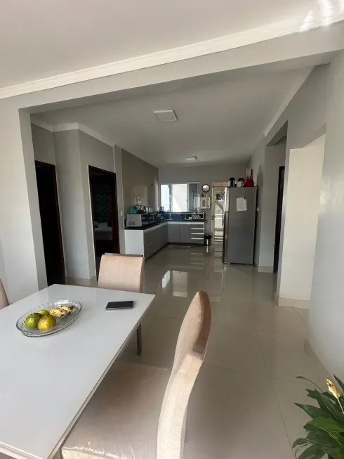 Foto 1 de Casa com 3 Quartos à venda, 180m² em Setor Habitacional Vicente Pires, Brasília