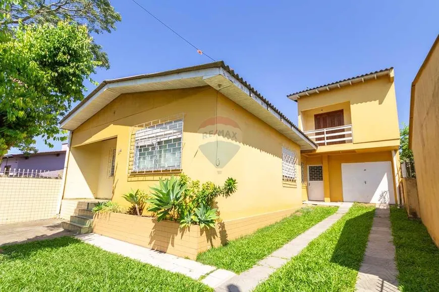Foto 1 de Casa com 3 Quartos à venda, 140m² em Vila Fatima, Cachoeirinha