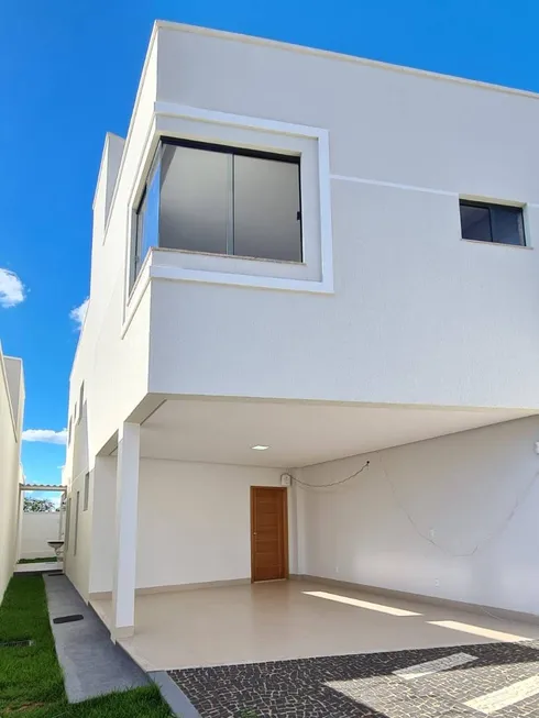 Foto 1 de Casa com 3 Quartos à venda, 145m² em Setor Faiçalville, Goiânia