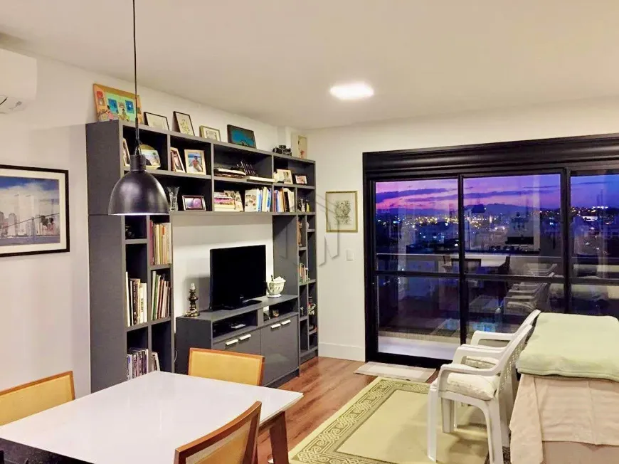 Foto 1 de Apartamento com 1 Quarto à venda, 49m² em Bom Abrigo, Florianópolis