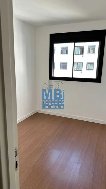 Foto 1 de Apartamento com 2 Quartos à venda, 34m² em Jurubatuba, São Paulo