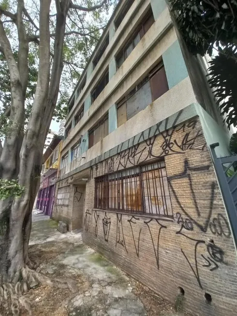 Foto 1 de Lote/Terreno com 1 Quarto à venda, 198m² em Bosque da Saúde, São Paulo