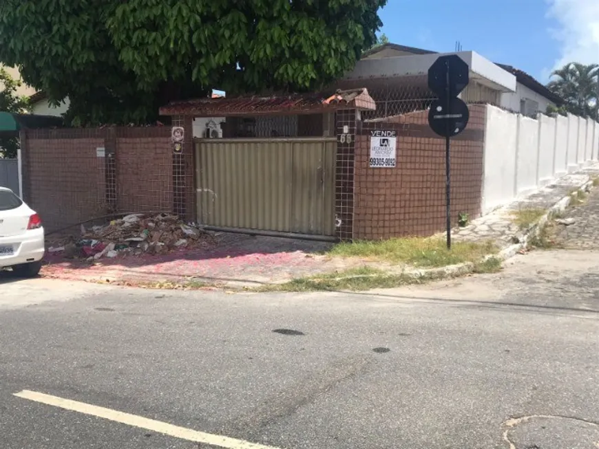 Foto 1 de Casa com 3 Quartos à venda, 300m² em Ipês, João Pessoa