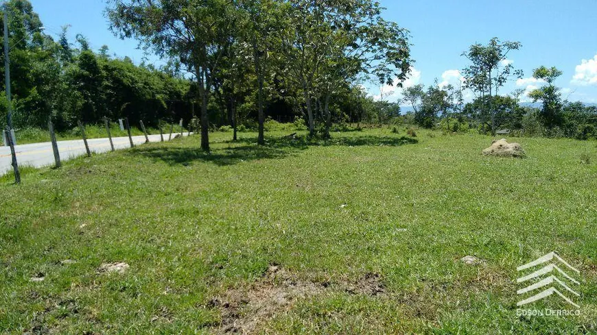 Foto 1 de Fazenda/Sítio à venda, 20000m² em Mandú, Pindamonhangaba