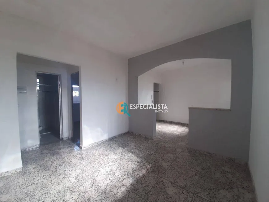 Foto 1 de Apartamento com 2 Quartos para alugar, 60m² em Dona Rosarinha, Santa Luzia