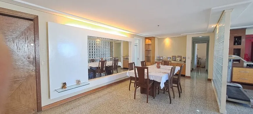 Foto 1 de Apartamento com 3 Quartos à venda, 150m² em Edson Queiroz, Fortaleza