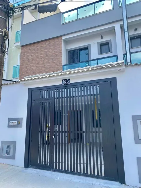 Foto 1 de Sobrado com 3 Quartos à venda, 156m² em Vila Curuçá, Santo André