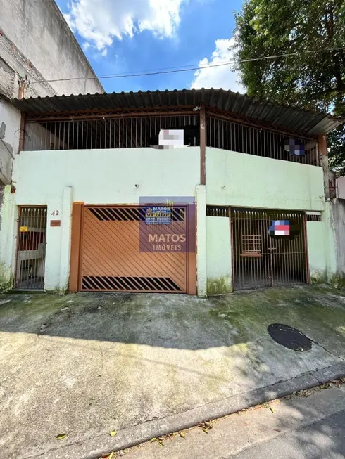 Foto 1 de Casa com 2 Quartos à venda, 97m² em Vila Dirce, Carapicuíba
