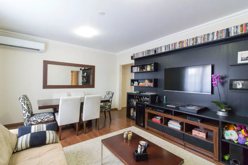 Foto 1 de Apartamento com 3 Quartos à venda, 94m² em Cidade Baixa, Porto Alegre