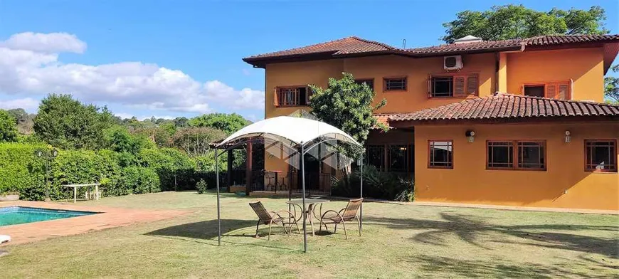 Foto 1 de Casa de Condomínio com 3 Quartos à venda, 330m² em Jardim Algarve, Cotia