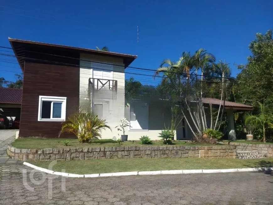 Foto 1 de Casa de Condomínio com 6 Quartos à venda, 542m² em Saco Grande, Florianópolis