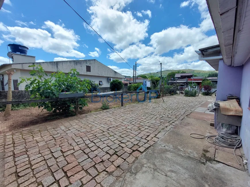 Foto 1 de Casa com 2 Quartos à venda, 511m² em Campo Novo, Porto Alegre