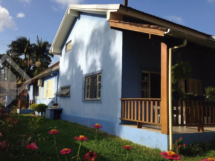 Foto 1 de Casa com 5 Quartos à venda, 250m² em Das Rosas, Estância Velha