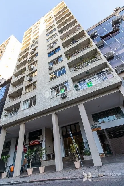 Foto 1 de Apartamento com 3 Quartos à venda, 124m² em Centro Histórico, Porto Alegre