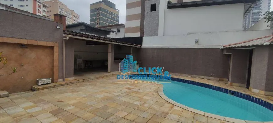 Foto 1 de Sobrado com 4 Quartos à venda, 260m² em José Menino, Santos