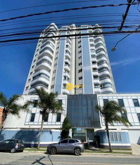 Foto 1 de Apartamento com 2 Quartos para alugar, 66m² em Ressacada, Itajaí