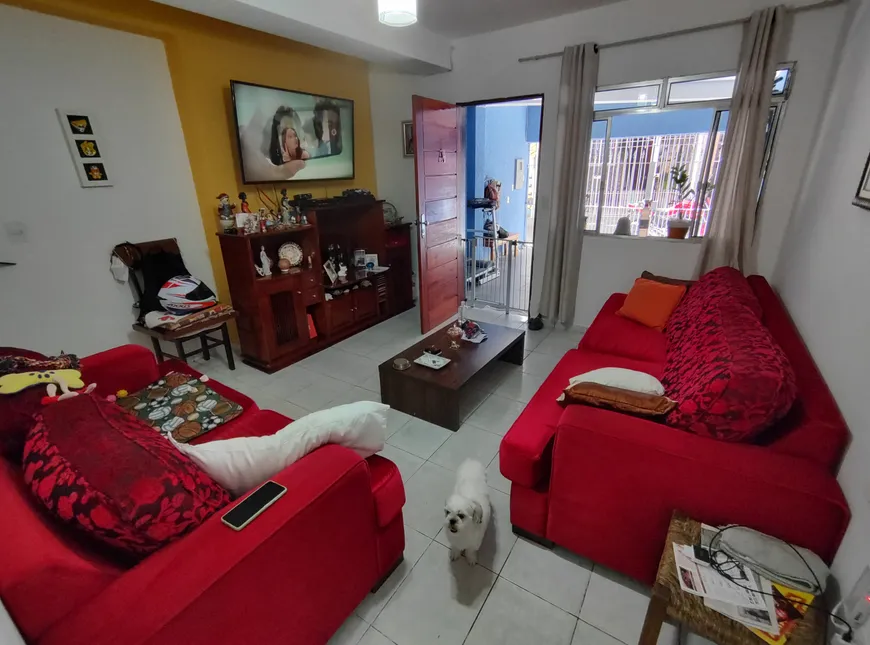 Foto 1 de Casa com 3 Quartos à venda, 65m² em Vila Sao Pedro, São Paulo