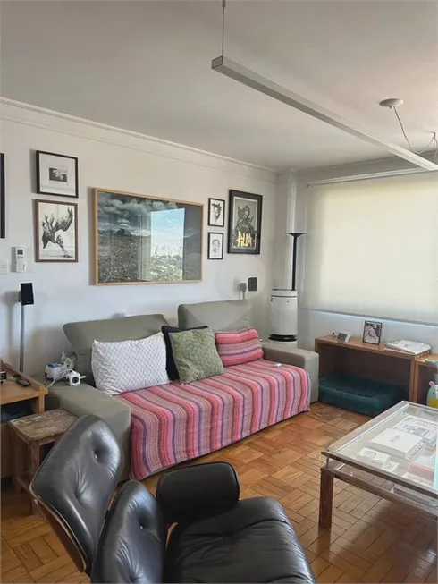 Foto 1 de Apartamento com 3 Quartos à venda, 118m² em Sumaré, São Paulo