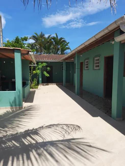 Foto 1 de Casa com 3 Quartos à venda, 120m² em Acaraú, Cananéia