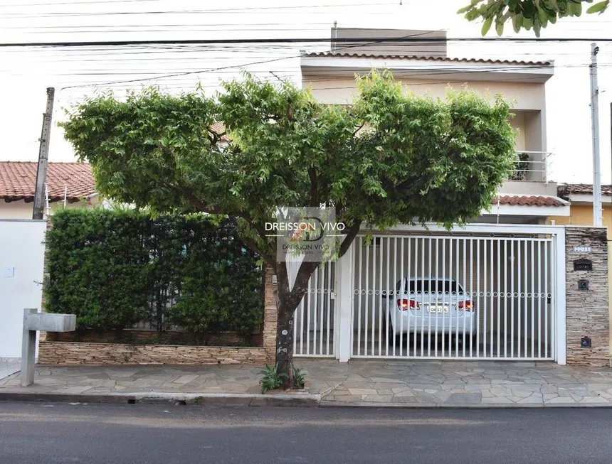 Foto 1 de Casa de Condomínio com 3 Quartos à venda, 230m² em Jardim Flamboyant, Mirassol