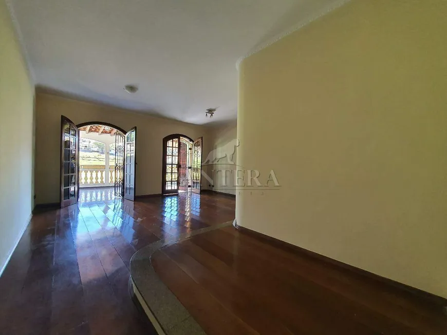 Foto 1 de Casa com 2 Quartos à venda, 227m² em Campestre, Santo André