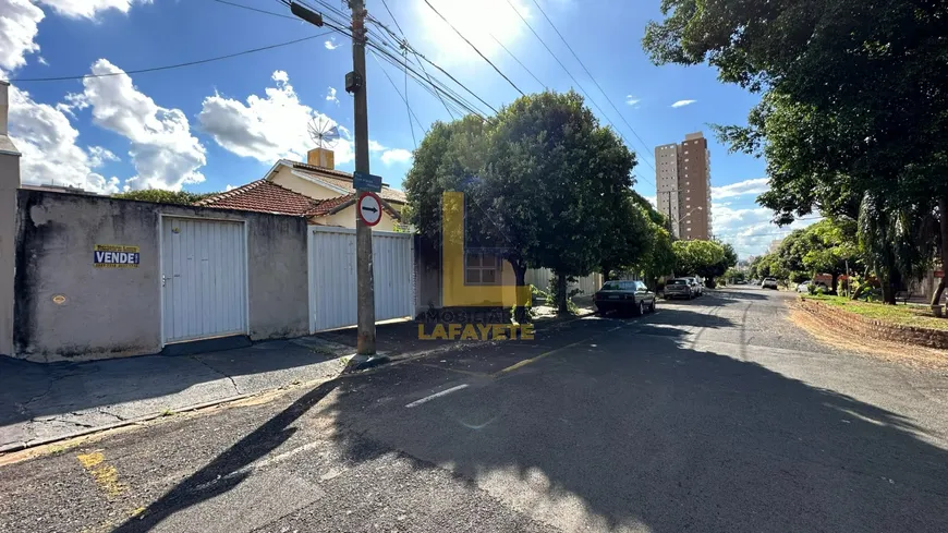 Foto 1 de Casa com 2 Quartos à venda, 80m² em  Parque Estoril, São José do Rio Preto