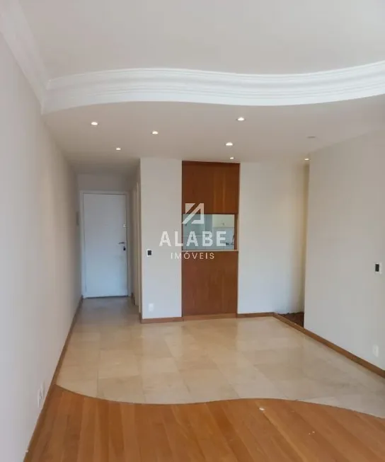 Foto 1 de Apartamento com 2 Quartos à venda, 70m² em Vila Olímpia, São Paulo