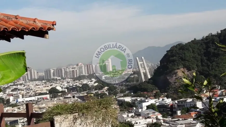 Foto 1 de Casa de Condomínio com 2 Quartos à venda, 206m² em Joá, Rio de Janeiro