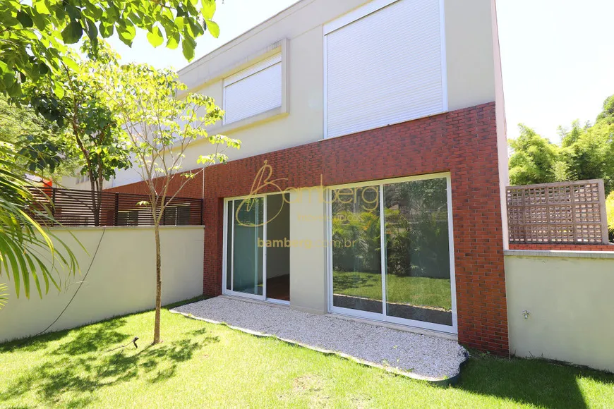 Foto 1 de Casa de Condomínio com 4 Quartos à venda, 325m² em Real Parque, São Paulo