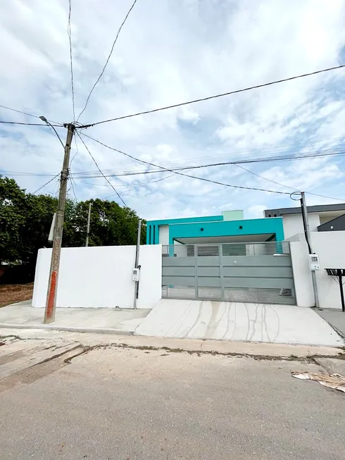 Foto 1 de Casa com 3 Quartos à venda, 122m² em Jardim Universitário, Cuiabá