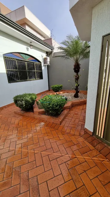 Foto 1 de Casa com 3 Quartos à venda, 169m² em Parque das Figueiras, Ribeirão Preto