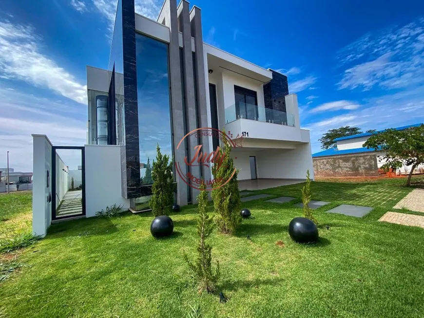 Foto 1 de Casa de Condomínio com 4 Quartos à venda, 450m² em Nova Uberlandia, Uberlândia