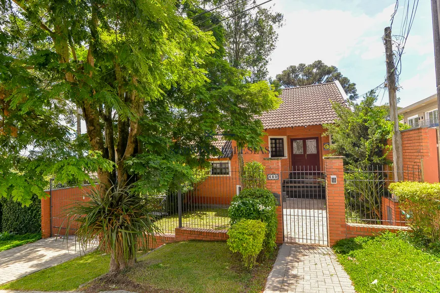 Foto 1 de Casa com 4 Quartos à venda, 458m² em Vista Alegre, Curitiba