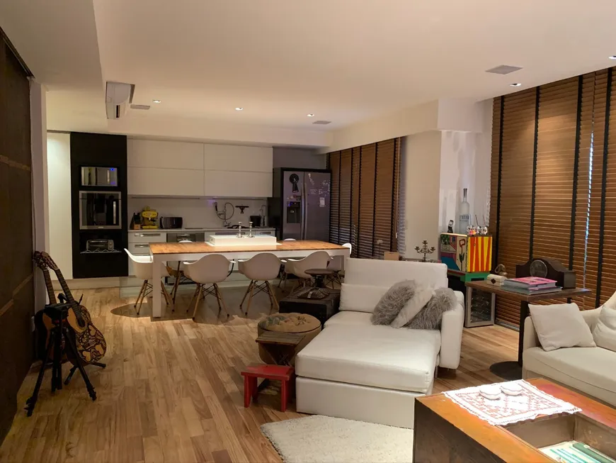 Foto 1 de Apartamento com 4 Quartos à venda, 237m² em Jardim das Nações, Taubaté
