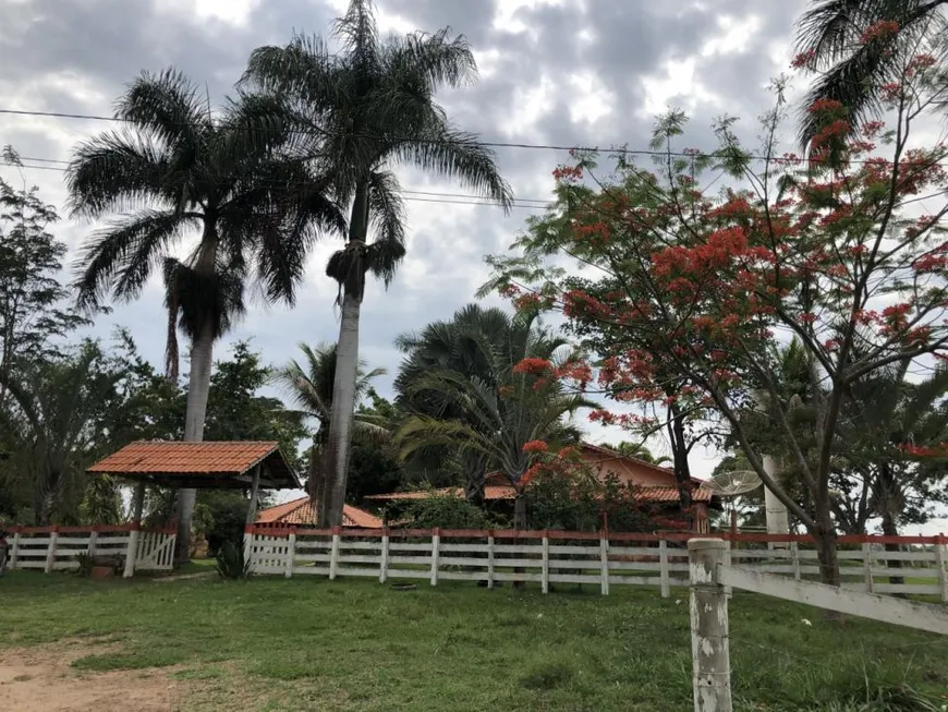 Foto 1 de Fazenda/Sítio com 3 Quartos à venda, 18m² em Setor Central, Petrolina de Goiás