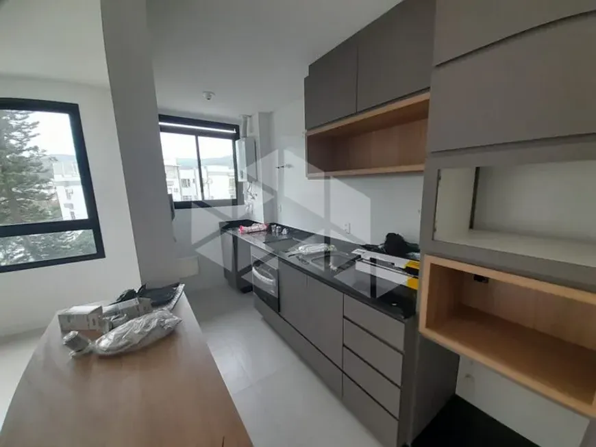 Foto 1 de Apartamento com 2 Quartos para alugar, 80m² em Carvoeira, Florianópolis