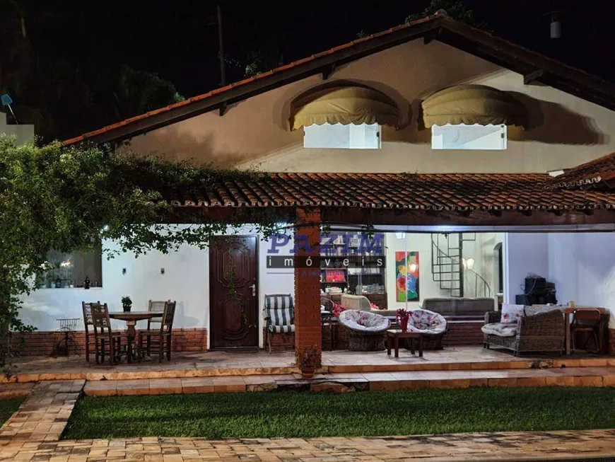 Foto 1 de Casa de Condomínio com 3 Quartos à venda, 270m² em Condominio Marambaia, Vinhedo