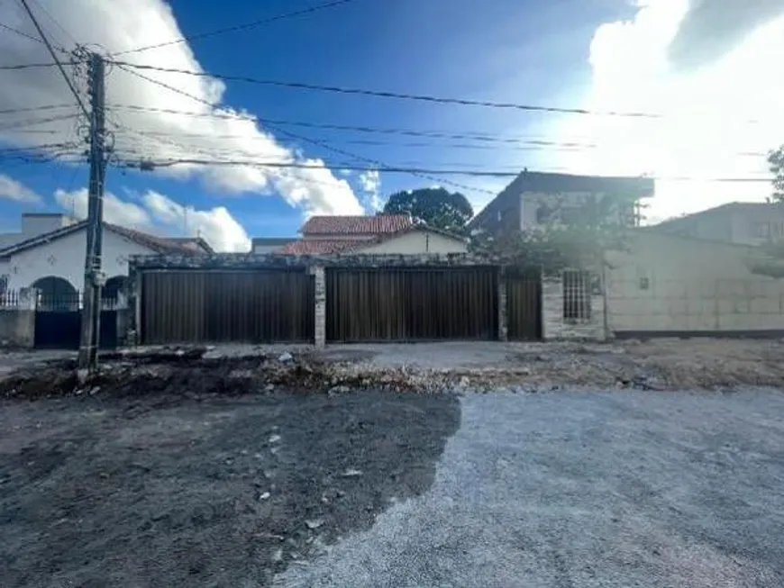 Foto 1 de Casa com 3 Quartos à venda, 246m² em Cordeiro, Recife