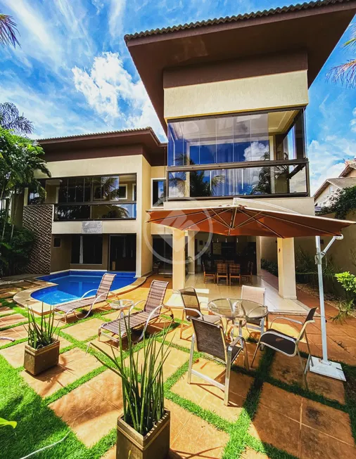 Foto 1 de Casa de Condomínio com 5 Quartos à venda, 538m² em Jardins Madri, Goiânia