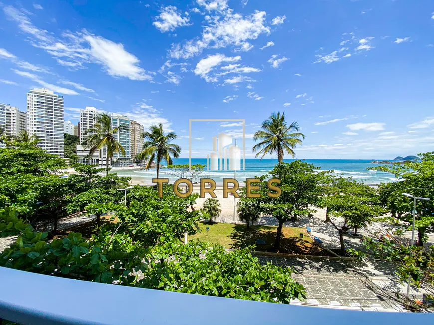Foto 1 de Apartamento com 4 Quartos à venda, 210m² em Praia das Pitangueiras, Guarujá